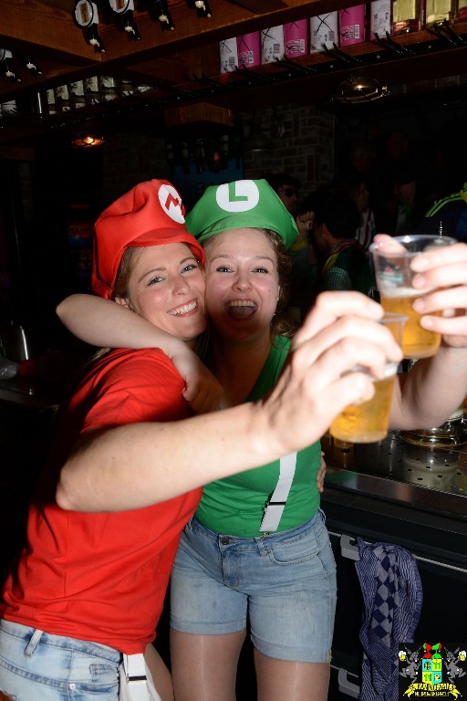 ../Images/Kroegentocht 640.jpg